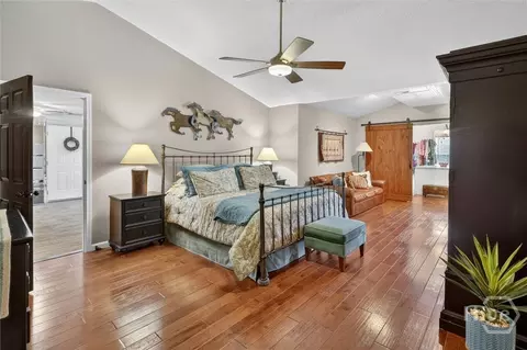 Bedroom - 129 Marsh Dr, Midway, GA 31320 photo 4 of 5