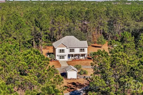 275 Kilkenny Rd, Richmond Hill, GA 31324