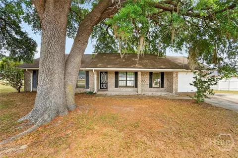 1420 Coalition Cir, Hinesville, GA 31313