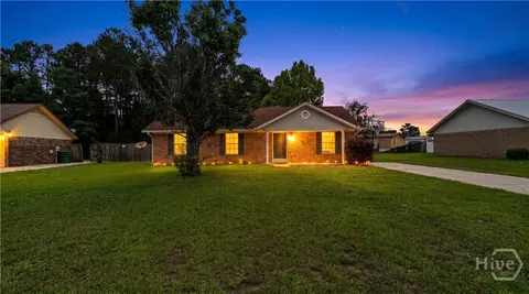 757 Melissa Dr, Hinesville, GA 31313