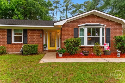 212 Melrose Pl, Rincon, GA 31326