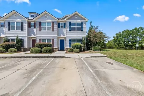 48 Winter Lake Cir, Savannah, GA 31407