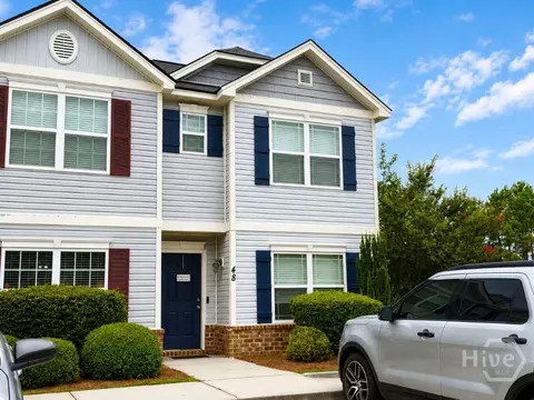 48 Winter Lake Cir, Savannah, GA 31407