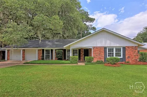 13010 Largo Dr, Savannah, GA 31419
