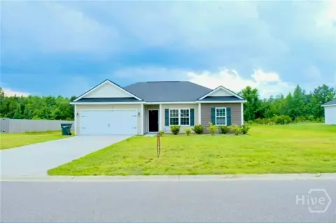 152 Summerhill Dr NE, Ludowici, GA 31316