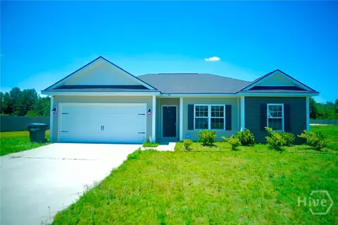152 Summerhill Dr NE, Ludowici, GA 31316