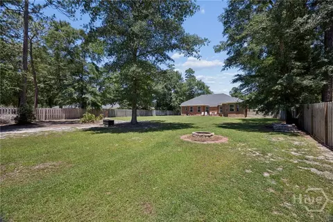 Exterior - 103 Mingledorff Ct, Springfield, GA 31329 photo 7 of 8