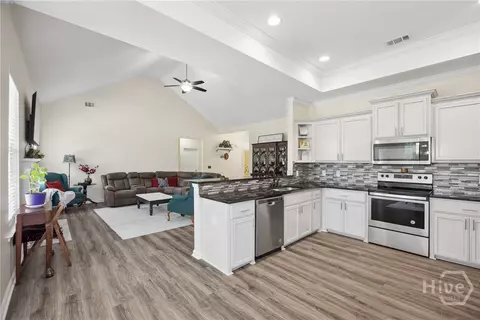 Kitchen - 103 Mingledorff Ct, Springfield, GA 31329 photo 1 of 4