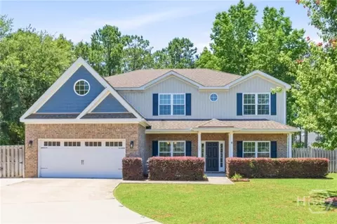 15 Roundstone Way, Richmond Hill, GA 31324