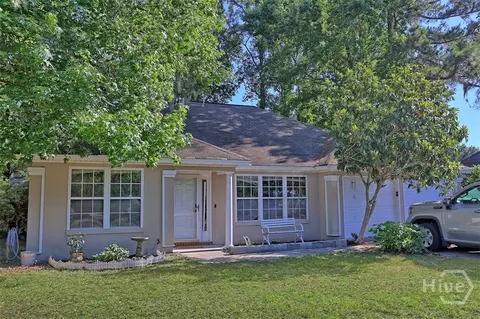 306 Wild Heron Rd, Savannah, GA 31419