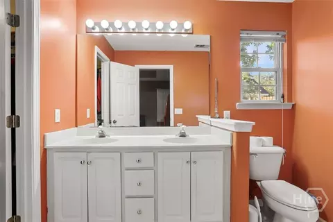 306 Wild Heron Rd, Savannah, GA 31419