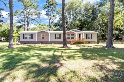 15 2nd St, Midway, GA 31320 photo 2