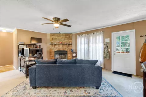 15 2nd St, Midway, GA 31320 photo 4