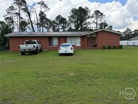 127 Injunction Rd, Swainsboro, GA 30401
