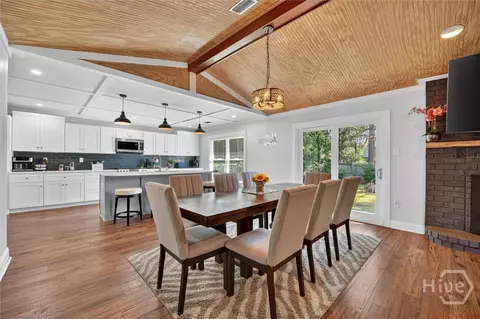 109 N Cromwell Rd, Savannah, GA 31410