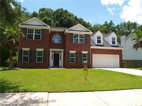 65 Shady Hill Cir, Richmond Hill, GA 31324