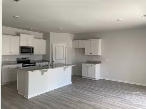 Kitchen - 116 Windrush Pnes, Pooler, GA 31322 photo 3 of 5