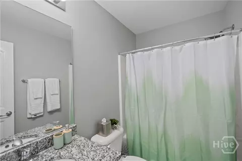 Bath - 112 Altamonte Dr, Guyton, GA 31312 photo 6 of 7