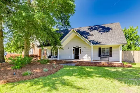 109 Kensington Cir, Guyton, GA 31312