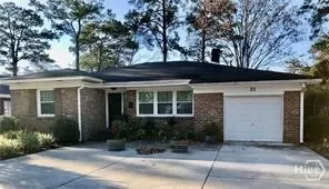 21 E 61st St, Savannah, GA 31405