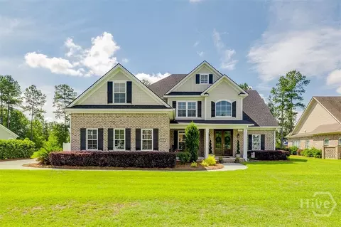 135 Sapphire Cir, Guyton, GA 31312