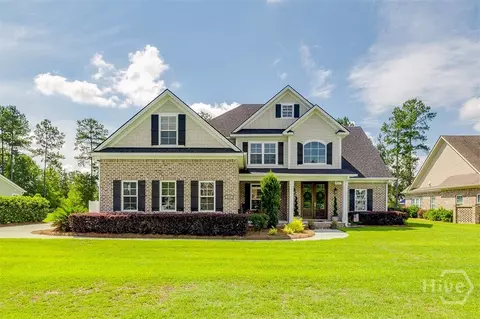 135 Sapphire Cir, Guyton, GA 31312