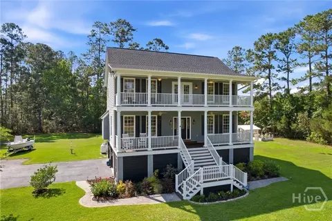 1216 Mill Hill Rd, Richmond Hill, GA 31324