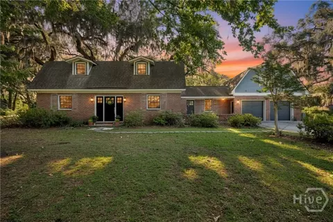 5027 Taylor Rd, Savannah, GA 31404