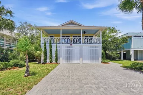 6 Taylor St, Tybee Island, GA 31328