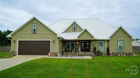 1030 Paris Ave, Swainsboro, GA 30401