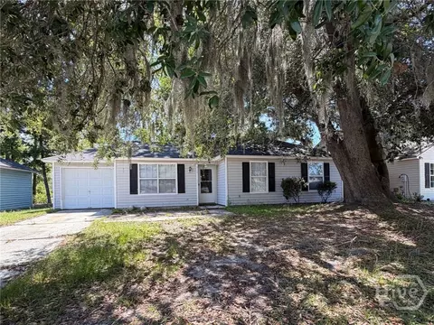 217 Laurelwood Dr, Savannah, GA 31419