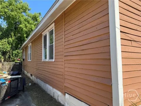 Exterior - 2913 Burroughs St, Savannah, GA 31405 photo 6 of 6