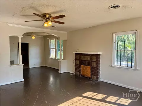 Living - 2913 Burroughs St, Savannah, GA 31405 photo 1 of 3