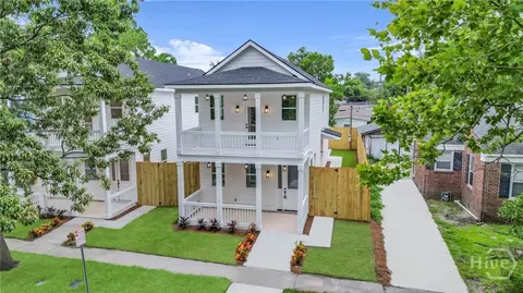 904 E 33rd St, Savannah, GA 31401