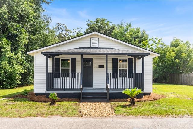 515 W 62nd St, Savannah, GA 31405