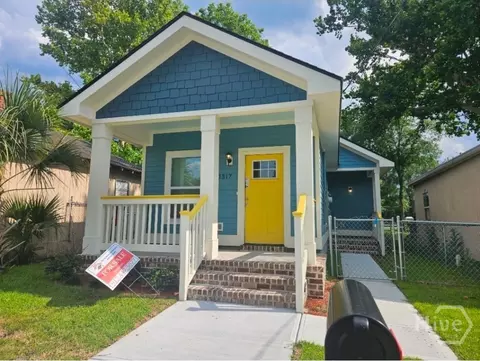 1317 New Castle St, Savannah, GA 31415