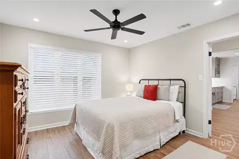 Bedroom - 9 Windlass Ct, Savannah, GA 31411 photo 4 of 5