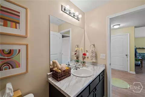 Bath - 139 Greystone Dr, Guyton, GA 31312 photo 5 of 6