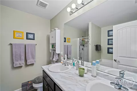 Bath - 139 Greystone Dr, Guyton, GA 31312 photo 1 of 6