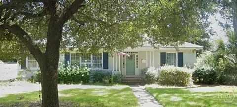 5114 Abercorn St, Savannah, GA 31405