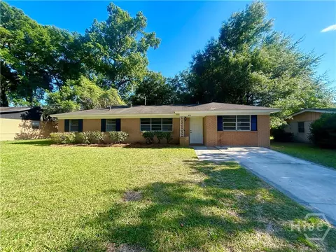 413 Barnhill Dr, Savannah, GA 31406