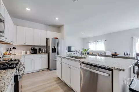 Kitchen - 264 Lillian St, Rincon, GA 31326 photo 1 of 6