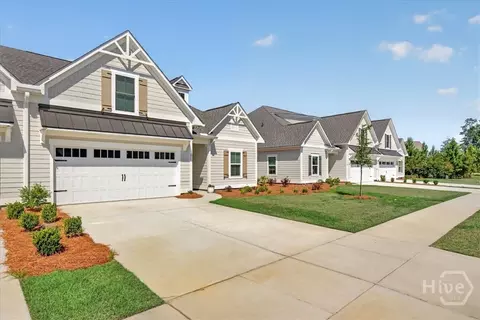 657 Blue Moon Xing, Pooler, GA 31322