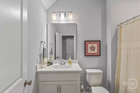 Bath - 657 Blue Moon Xing, Pooler, GA 31322 photo 5 of 5