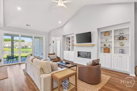 Living - 657 Blue Moon Xing, Pooler, GA 31322 photo 1 of 4