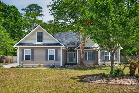 212 Rosehill Dr E, Rincon, GA 31326