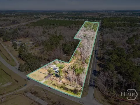1020 Quacco Rd, Savannah, GA 31419