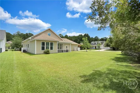 Exterior - 7 Gresham Ln, Savannah, GA 31419 photo 13 of 16