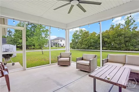 Exterior - 7 Gresham Ln, Savannah, GA 31419 photo 5 of 16