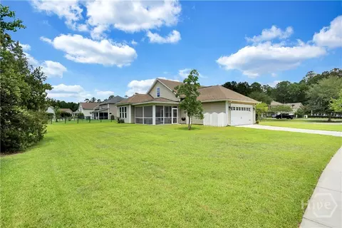 Exterior - 7 Gresham Ln, Savannah, GA 31419 photo 11 of 16